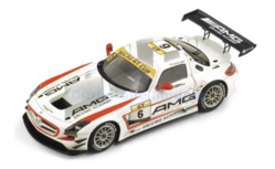 Modelauto 1:43 | Spark SA069 | Mercedes Benz SLS GT3 2014 #5 - R.van der Zande