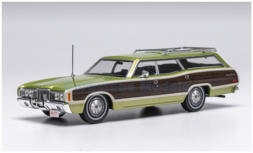 Modelauto 1:43 | IXO-Models CLC608N.22 | Ford LTD Country Squire Bright Green 1972