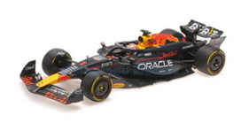 Modelauto 1:18 | Minichamps 110241001 | Red Bull RB20 2024 #01 - M.Verstappen