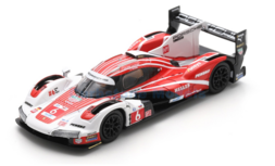 Modelauto 1:64 | Spark Y405 | Porsche Penske Motorsport 963 2024 #6 - L.Vanthoor - A.Lotterer - K.Estre