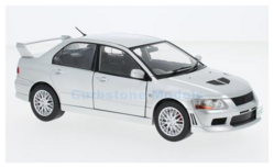 Product 1:24 | Whitebox 124204-O | Mitsubishi Lancer Evolution VII (RHD) Silver 2001