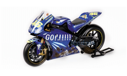 Product 1:12 | Minichamps 122043096 | Gauloises Fortuna Yamaha YZR-M1 2004 #46 - V.Rossi