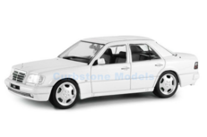 Product 1:43 | Solido SO4313205 | Mercedes AMG E60 (W124) White 1994