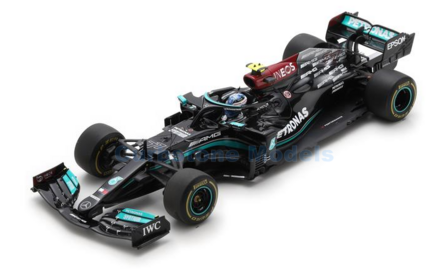 Modelauto 1:18 | Spark 18S577 | Mercedes AMG Petronas Formula One Team W12 E-Performance 2021 #77 - V.Bottas