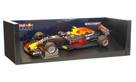 Modelauto 1:18 | Minichamps 110170033 | Red Bull Racing RB13 Tag Heuer 2017 #33 - M.Verstappen