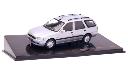 Modelauto 1:43 | IXO-Models CLC396N | Ford Escort Turnier Silver 1996