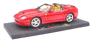 Modelauto 1:18 | Hotwheels K4147 | Ferrari Super America Rood