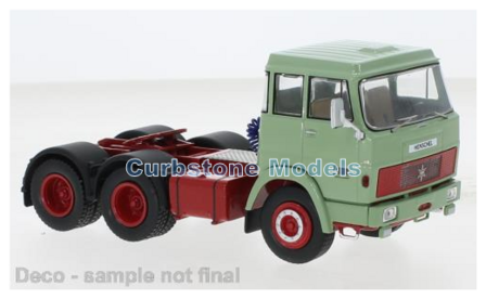 Vrachtwagen 1:43 | IXO-Models TR151.22 | Henschel HS 19 TS Green and Red 1966