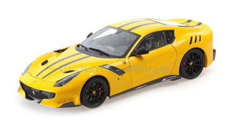 Modelauto 1:18 | BBR Models BBR182106 | Ferrari F12 TDF Geel 2015