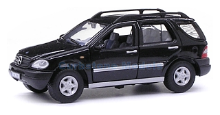 Modelauto 1:43 | Schuco Junior Line 27101 | Mercedes Benz M Klasse Zwart