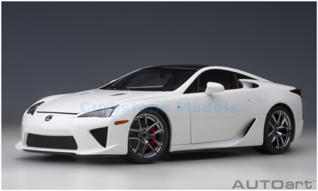 Modelauto 1:18 | Autoart 78851 | Lexus LFA White / Carbon 2009