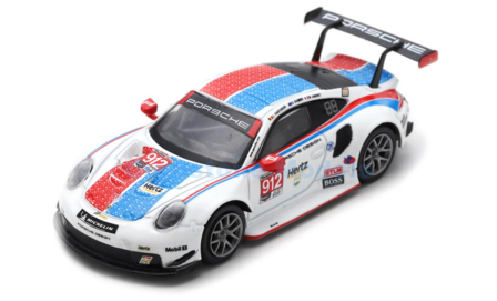Modelauto 1:64 | Spark Y136 | Porsche GT Team 911 GT3 RSR 2019 #912 - L.Vanthoor - M.Jaminet - E.Bamber