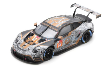 Modelauto 1:18 | Spark 18S701 | Porsche 911 RSR-19 | Absolute Racing 2021 #18 - M.Seefried - A.Picariello - A.Haryanto