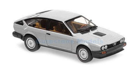 Modelauto 1:43 | Minichamps 940120141 | Alfa Romeo GTV 6 Zilver Metallic 1983