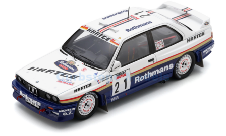 Modelauto 1:43 | Spark S8485 | BMW E30 Rothmans 1989 #21 - P.Bernardini - J.Bernardini