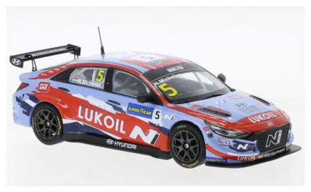 Modelauto 1:43 | IXO-Models GTM157A | Hyundai Lukoil Racing Team Elantra N TCR 2021 #5 - N.Michelisz