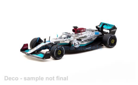 Modelauto 1:64 | Tarmac Works G-F044-GR3 | Mercedes AMG Petronas F1 Team W13 E-Performance 2022 #63