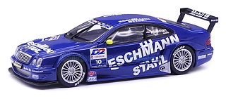Modelauto 1:43 | Autoart 60136 | Mercedes Benz CLK 2001 #10 - P.Huisman