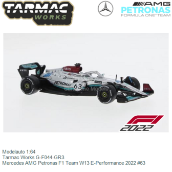 Modelauto 1:64 | Tarmac Works G-F044-GR3 | Mercedes AMG Petronas F1 Team W13 E-Performance 2022 #63