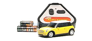 Modelauto 1:43 | Majorette 212400 | BMW New Mini Yellow