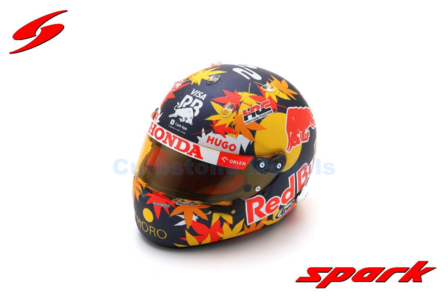 Modelauto 1:5 | Spark 5HF149 | Bell Helmet | Racing Bulls 2024 #22 - Y.Tsunoda