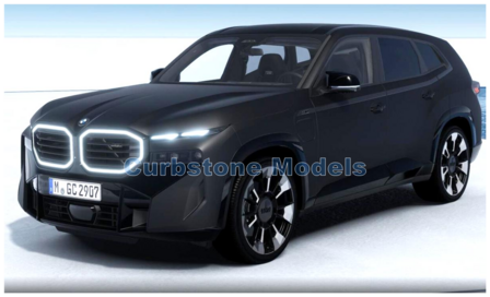 Modelauto 1:18 | Minichamps 110023301 | BMW XM Metallic Black 2023