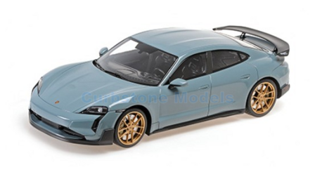 Modelauto 1:18 | Minichamps 117069400 | Porsche Taycan Turbo GT Green 2024