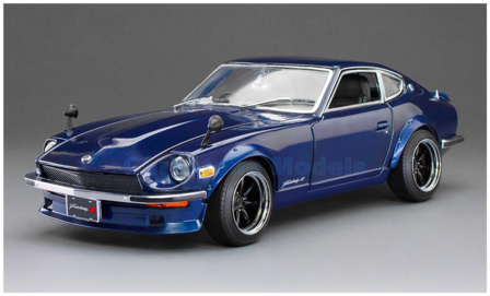 Modelauto 1:18 | Sunstar 3515R | Datsun Fairlady Z (S30) Metallic Dark Blue 1970