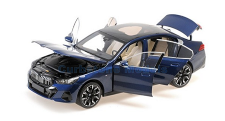 Modelauto 1:18 | Minichamps 110023400 | BMW i5 Blue Metallic 2023