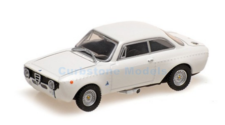 Modelauto 1:87 | Minichamps 870124024 | Alfa Romeo gta 1300 junior White 1972