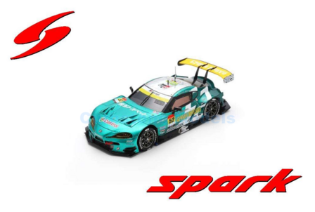 Modelauto 1:43 | Spark SGT176 | Toyota Supra GT300 | Saitama Green Braave 2024 #52 - H.Yoshida - S.Nonaka