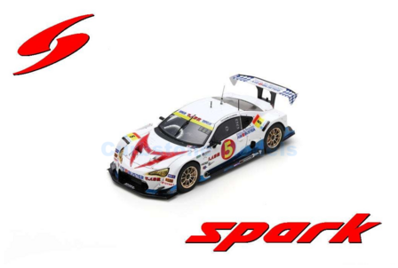 Modelauto 1:43 | Spark SGT166 | Toyota GR86 GT300 | Team MACH 2024 #5 - K.Fujinami - Y.Shiotsu