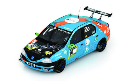 Modelauto 1:43 | Spark SG959 | Dacia Logan | Ollis Garage Racing 2024 #318 - O.Kriese - M.Lachmayer - Y.Lachmayer - M.Weisserme