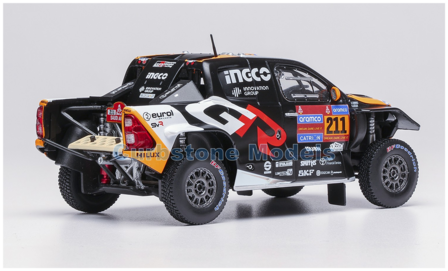 Modelauto 1:43 | IXO-Models RAM985.22 | Toyota Gazoo Racing GR DKR Hilux T1 2022 #201 - H.Lategan - B.Cummings