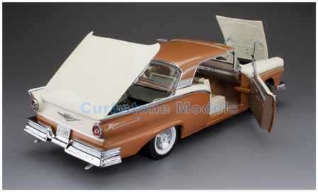 product1:18 | Sunstar 1349 | Ford Fairlane 500 Skyliner Bronze and Colonial White 1957