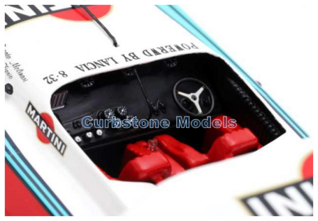 product1:43 | Spark S2301 |  Offshore Boat 1987