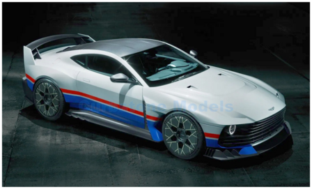 Product 1:43 | Spark S7847 | Aston Martin Valiant 2024 - F.Alonso - M.Reichman
