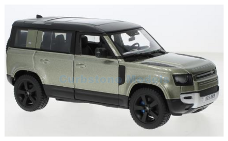 Product 1:24 | Bburago 18-21101GREEN | Land Rover Defender 110 Metallic  Green 2022