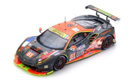 Product 1:18 | Looksmart LS18LM013 | Ferrari 488 GT3 GTE-AM | Clearwater Racing 2017 #61 - W.Mok - M.Griffin - K.Sawa