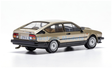 Product 1:43 | IXO-Models CLC628N.22 | Alfa Romeo GTV6 Gold Metallic 1982