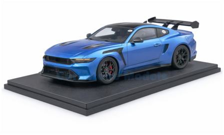 Product 1:43 | Solido S4318301 | Ford Mustang GTD Blue 2025 - M.Verstappen - C.Harris