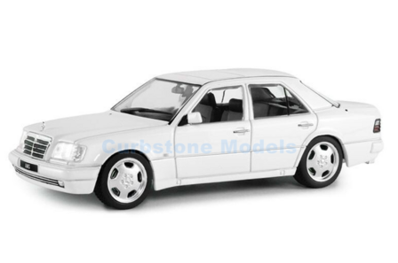 Product 1:43 | Solido SO4313205 | Mercedes AMG E60 (W124) White 1994