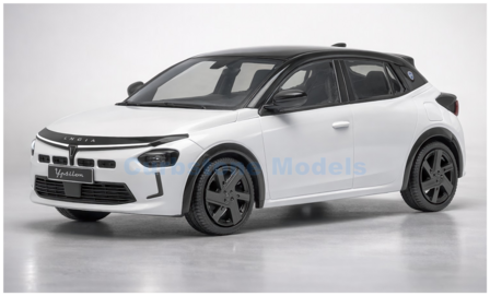 Product 1:43 | IXO-Models CLC679N.22 | Lancia Ypsilon White 2025