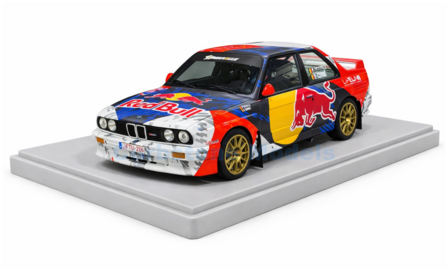 Product 1:18 | Solido S1801536 | BMW M M3 (E30) 2025 #1 - T.Neuville - A.Cornet