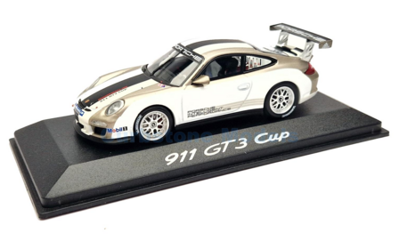 Product 1:43 | Minichamps WAP0200150C | Porsche 911 GT3 CUP Porsche Design 2010 #10