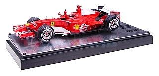 Modelauto 1:18 | Hotwheels J2989 | Scuderia Ferrari F248 F1 2006 #5 - M.Schumacher