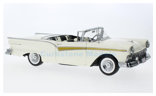 Modelauto 1:18 | Sunstar 1346 | Ford Fairlane 500 Skyliner White 1957
