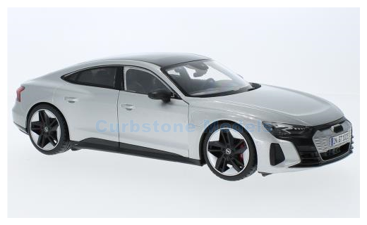 Modelauto 1:18 | Bburago 18-11050SILVER | Audi RS E-tron GT Silver 2022