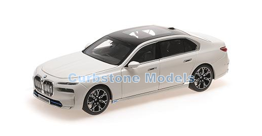 Modelauto 1:18 | Minichamps 110023200 | BMW i7 White Metallic 2022