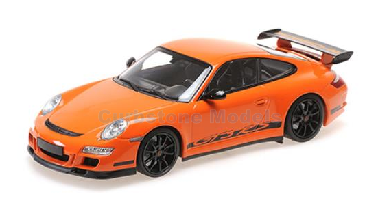 Modelauto 1:18 | Minichamps 155062122 | Porsche 911 GT3 RS 997 Orange 2007